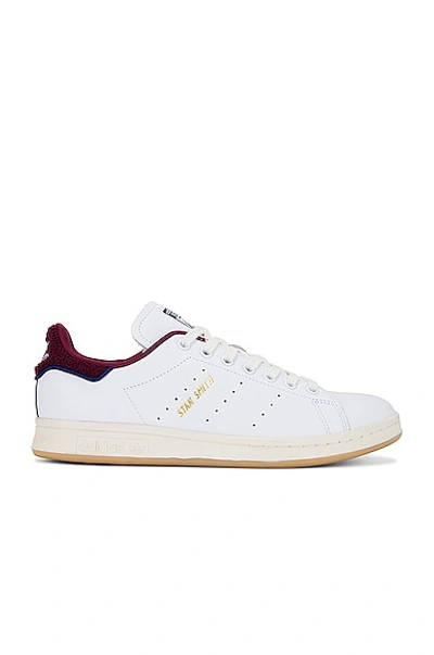 Adidas Originals Stan Smith Shoe In White  Off White  & Shadow Red