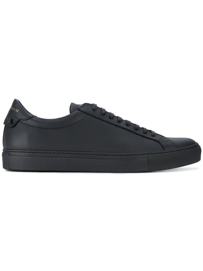 Givenchy Leather Urban Street Low Top 运动鞋 In Black