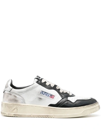 Autry Medalist Super Vintage Low Sneakers In White