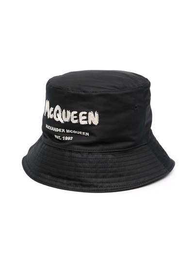 Alexander Mcqueen Graffiti Bucket Hat In Black