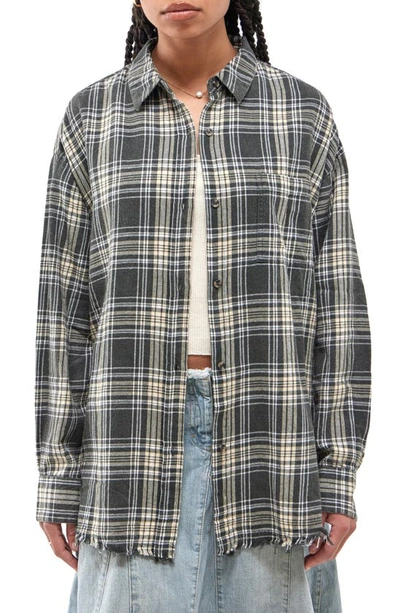 BDG URBAN OUTFITTERS SADIE PLAID FRAYED HEM FLANNEL BUTTON-UP SHIRT
