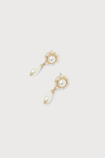 Lulus Exceptionally Upscale Gold Pearl Drop Earrings