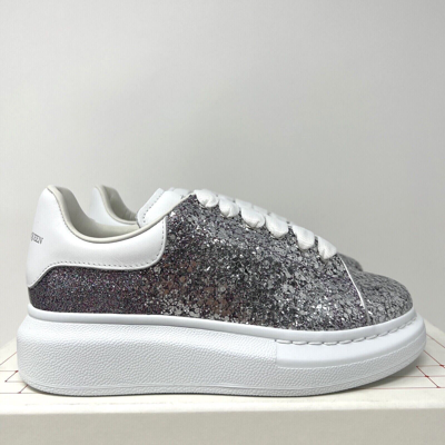 Pre-owned Alexander Mcqueen Kids Leather Sneakers Size 32 Eu / 1 Y Us White Glitter