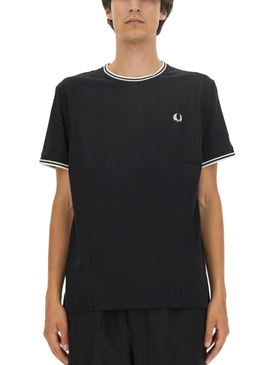 Fred Perry T-shirt With Logo In Black