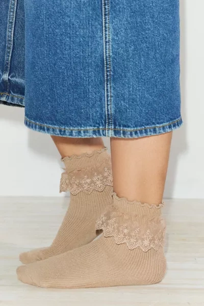 Urban Outfitters Ruffle Ribbed Crew Sock In Taupe