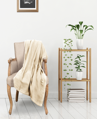 Superior Chevron All Season Cotton Blanket, California King In Ivory