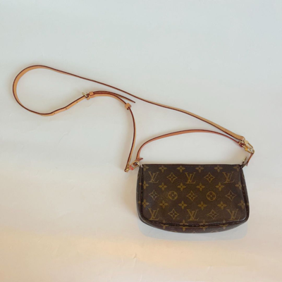 Pre-owned Louis Vuitton Brown Monogram Canvas Pochette Accessoires Shoulder Bag