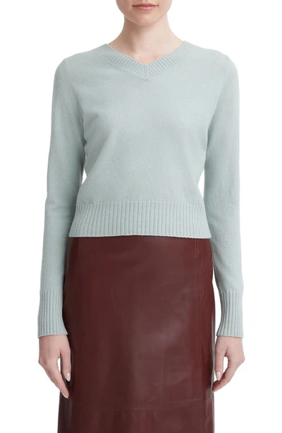 Vince Cropped Wool-blend V-neck Pullover Sweater In Sea Mist