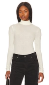 Agolde Pascale Turtleneck Top In Oat Milk
