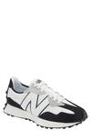 New Balance Sneaker 327 In White/ Black/ Grey