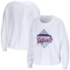 WEAR BY ERIN ANDREWS WEAR BY ERIN ANDREWS WHITE NEW ENGLAND PATRIOTS DOMESTIC CROPPED LONG SLEEVE T-SHIRT