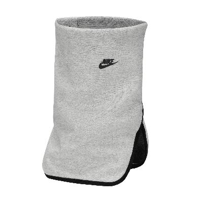 Nike Unisex Therma-fit Tech Fleece Neck Warmer In White