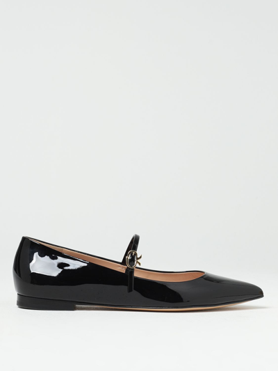 Gianvito Rossi Pointed-toe Buckle-strap Ballerina Shoes In Schwarz