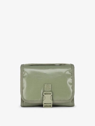 Terra Hanging Toiletry Bag