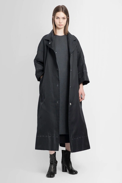 Maison Margiela Contrast Stitching Silk Coat Coats, Trench Coats Black In Negro