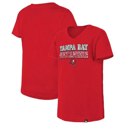 NEW ERA GIRLS YOUTH NEW ERA RED TAMPA BAY BUCCANEERS REVERSE SEQUIN V-NECK T-SHIRT