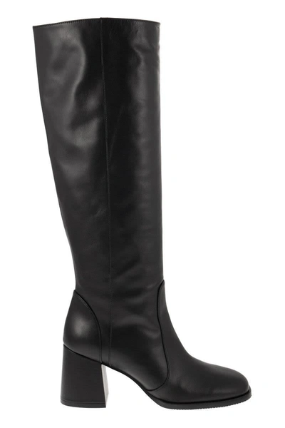 Stuart Weitzman Mckenzee Leather Knee-high Boot In Black