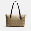 COACH GALLERY TOTE BAG IN SIGNATURE CANVAS
