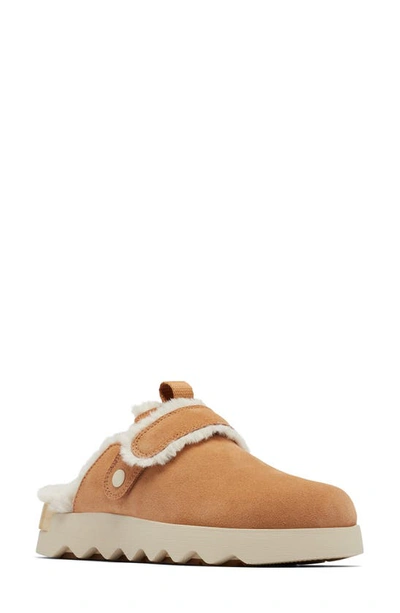 Sorel Women's Viibe Cozy Slip-on Clog Flats Women's Shoes In Tawny Buff