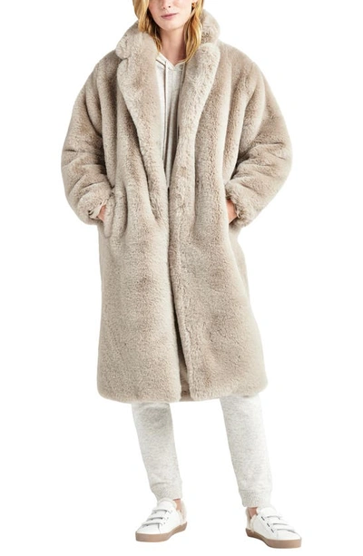 Splendid Mikaela Faux Fur Coat In Champagne Toast