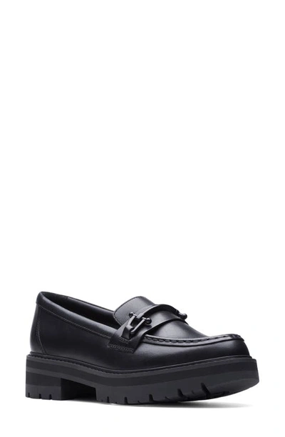 Clarks Orianna Bit Platform Loafer In Black Leather