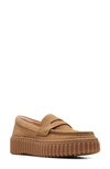 Clarks Torhill Platform Penny Loafer In Light Tan Suede