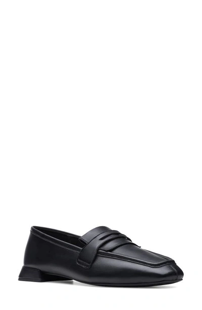 Clarks Ubree 15 Surf Penny Loafer In Black