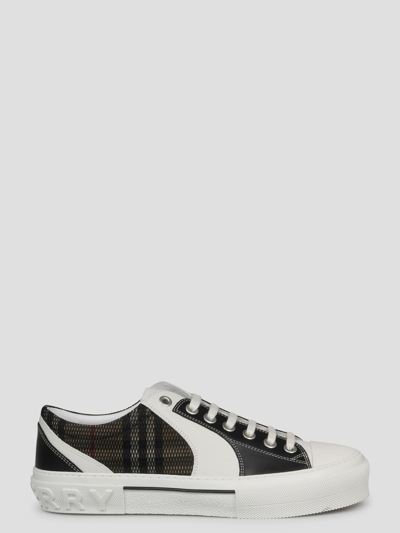 Burberry Men's Vintage Check Low-top Sneakers In Black White