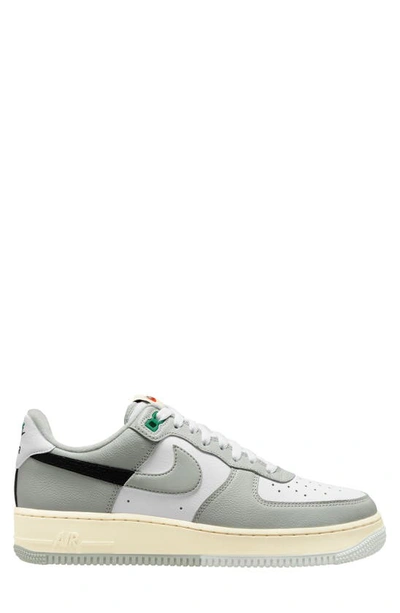 Nike Men's Air Force 1 '07 Lv8 Shoes In Grey