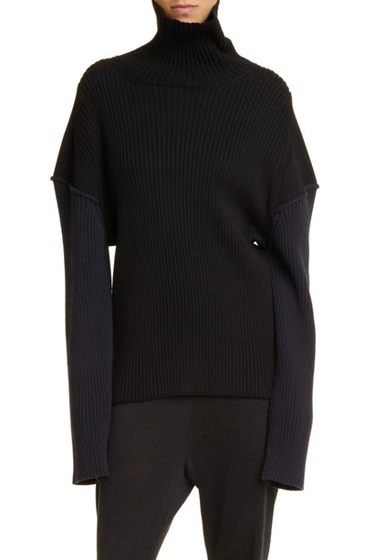 The Row Dua Colorblock Cashmere Sweater In Black & Navy