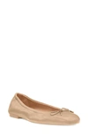 Stuart Weitzman Bardot Lambskin Bow Ballerina Flats In Adobe
