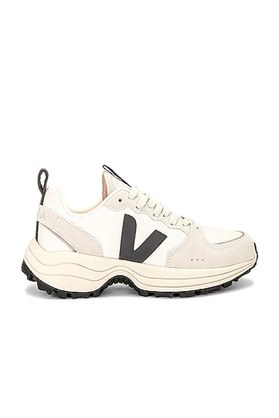 Veja Venturi Suede And Leather-trimmed Alveomesh Trainers In White