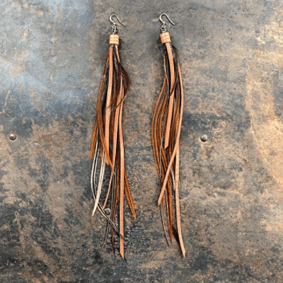 Astali Pirate Feather Earrings | Rust