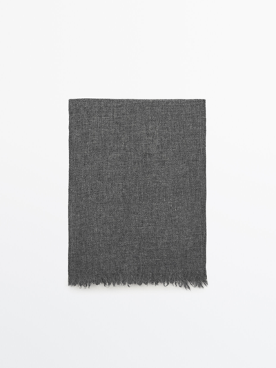 Massimo Dutti 100% Cashmere Scarf