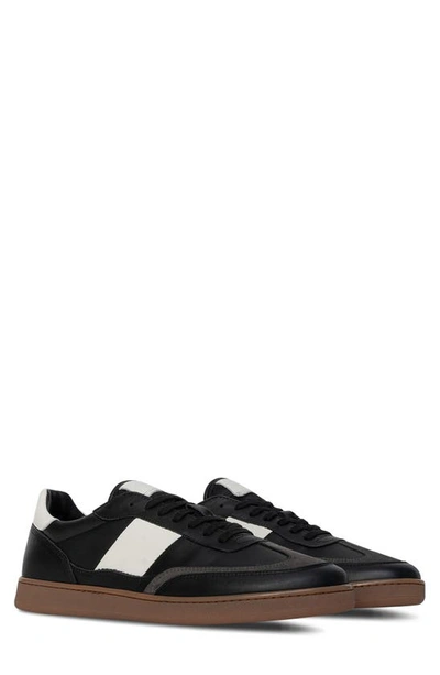 Collegium Pillar Court Ii Sneaker In Black/white
