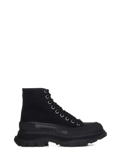 Alexander Mcqueen Tread Slick High Boots In Black