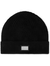 Dolce & Gabbana Dg Essentials Logo-plaque Knitted Beanie In Black