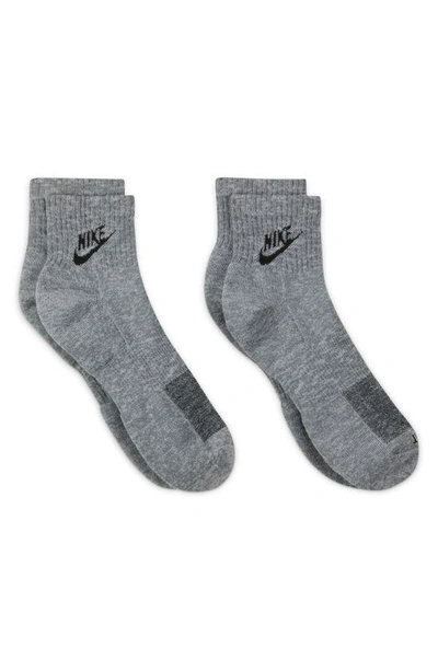 Nike Everyday Plus Cushioned Ankle Socks In Grey