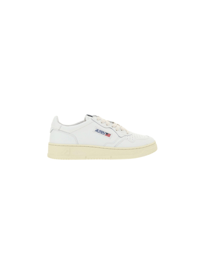 Autry Medalist Leather Low Trainers Shoes In White