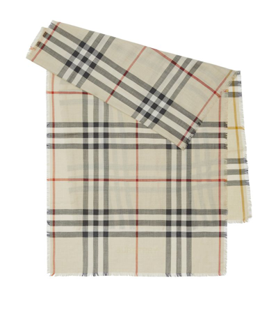 Burberry Wool-silk Reversible Check Scarf In Nude
