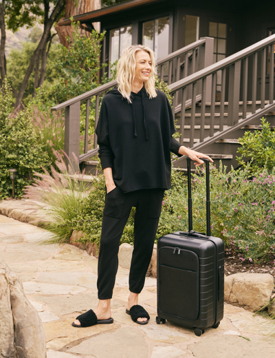 Frank & Eileen Venice Travel Set In Black