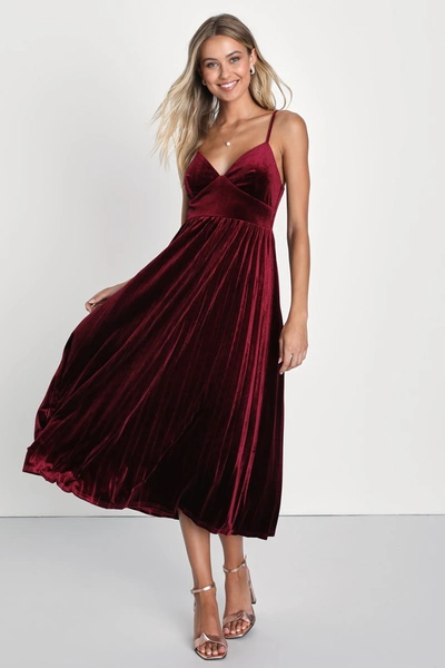 Lulus Unreal Charmer Burgundy Velvet Sleeveless Pleated Midi Dress