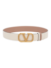 Valentino Garavani Women's Reversible Vlogo Signature Belt In Glossy Calfskin 30mm In Light Ivory & Rose Cannelle