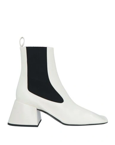 Jil Sander Woman Ankle Boots White Size 7 Soft Leather In White