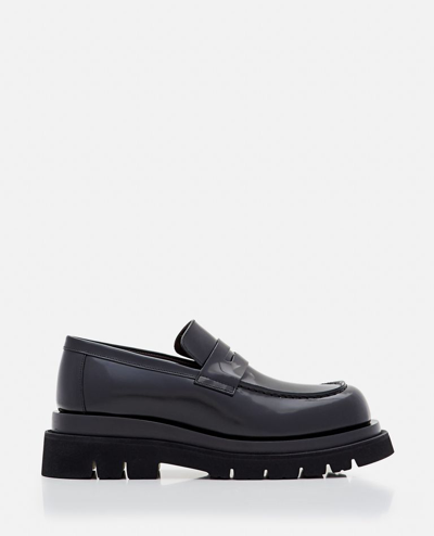 Bottega Veneta Lug Flat Loafers In Black