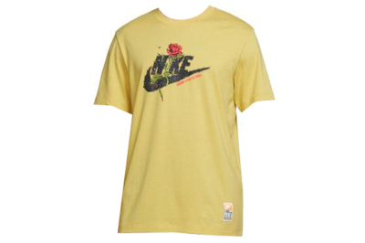 Pre-owned Nike Sportswear Nwt T-shirt Yellow