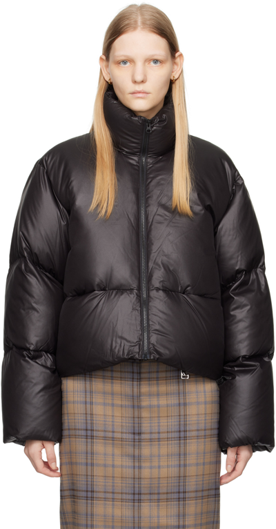 Low Classic Black Volume Down Jacket