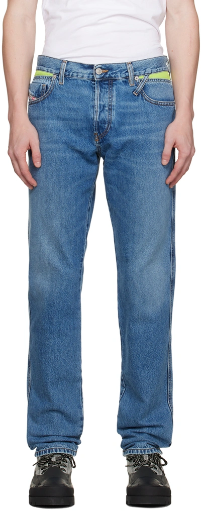 Diesel 1995 D-sark Mid-rise Straight Jeans In 01