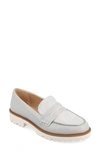 Journee Collection Kenly Flat In Grey
