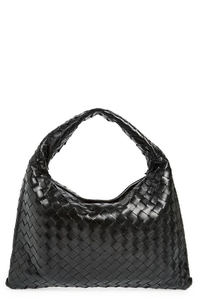 Bottega Veneta Small Hop Hobo Bag In Black